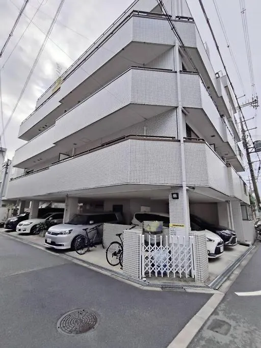 A1 Guest House ユニオン新大阪,リーズナブルで長期滞在にも最適 0*, Ósaka